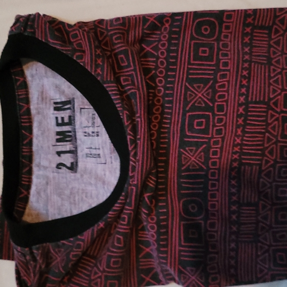 21 Men red - Picture 2 of 3